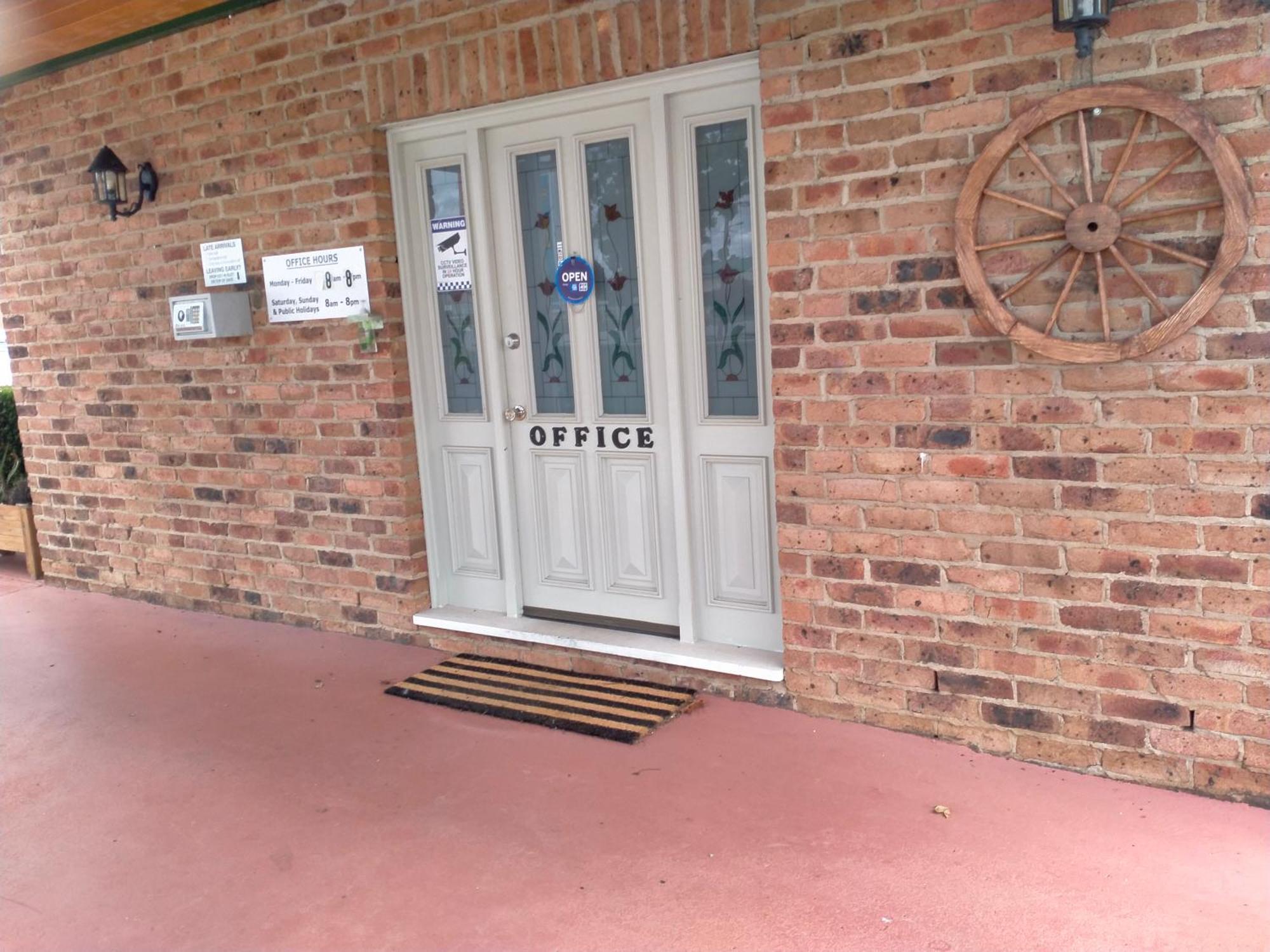 Sandstock Motor Inn Armidale Εξωτερικό φωτογραφία